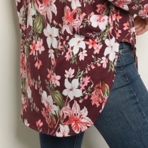 1 left❤️cute floral burgundy top - Picture 5 of 8